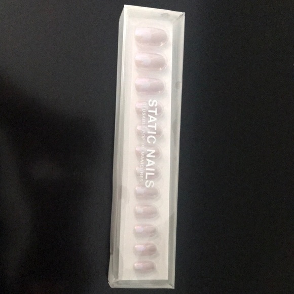 Static Nails Doe round press on nails - Picture 2 of 4